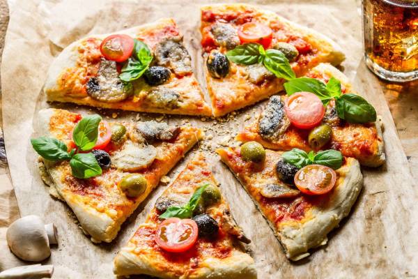 طرز تهیه پیتزا سبزیجات رژیمی 